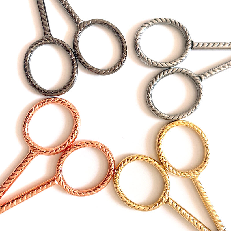 1Pcs 10cm Mini Vintage Scissor - Embroidery Scissors Small review and price